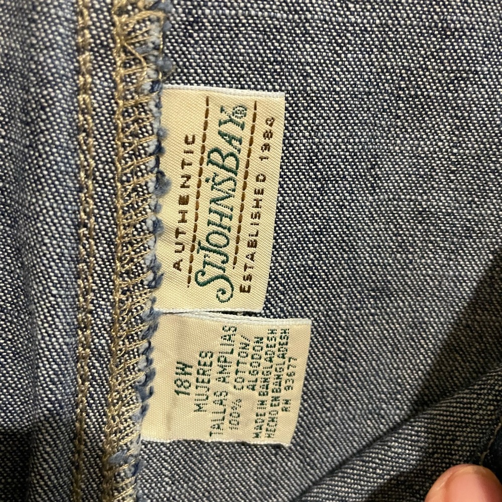 Women’s St John’s Bay Blue Denim Overalls - Picture 4 of 5
